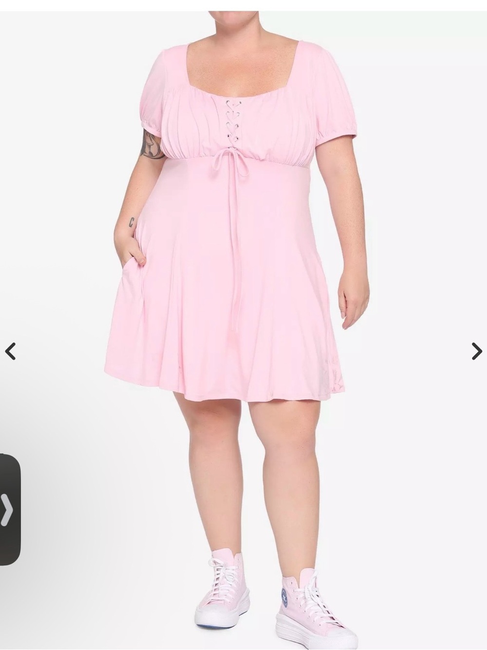 Hot topic plus Size Pink Short Sleeve Lace-Up Swing Dress Size 5
